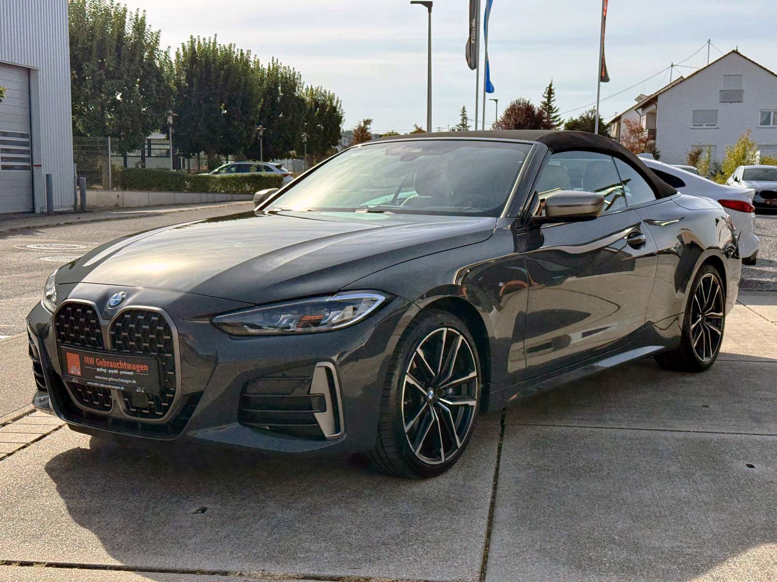 Fahrzeugabbildung BMW M440i xDrive Cabrio ACC AHK LED CarPlay KAM H&K