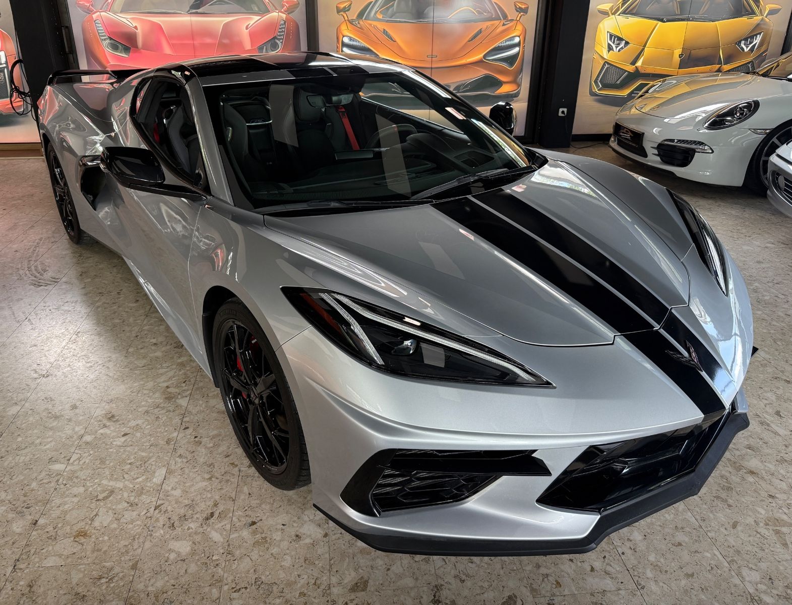 CORVETTE C8