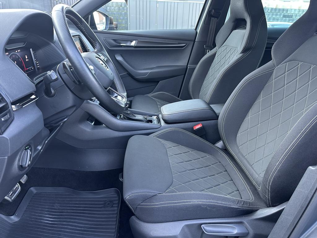 Skoda Karoq 2022 г. Серый, пробег 54750 км