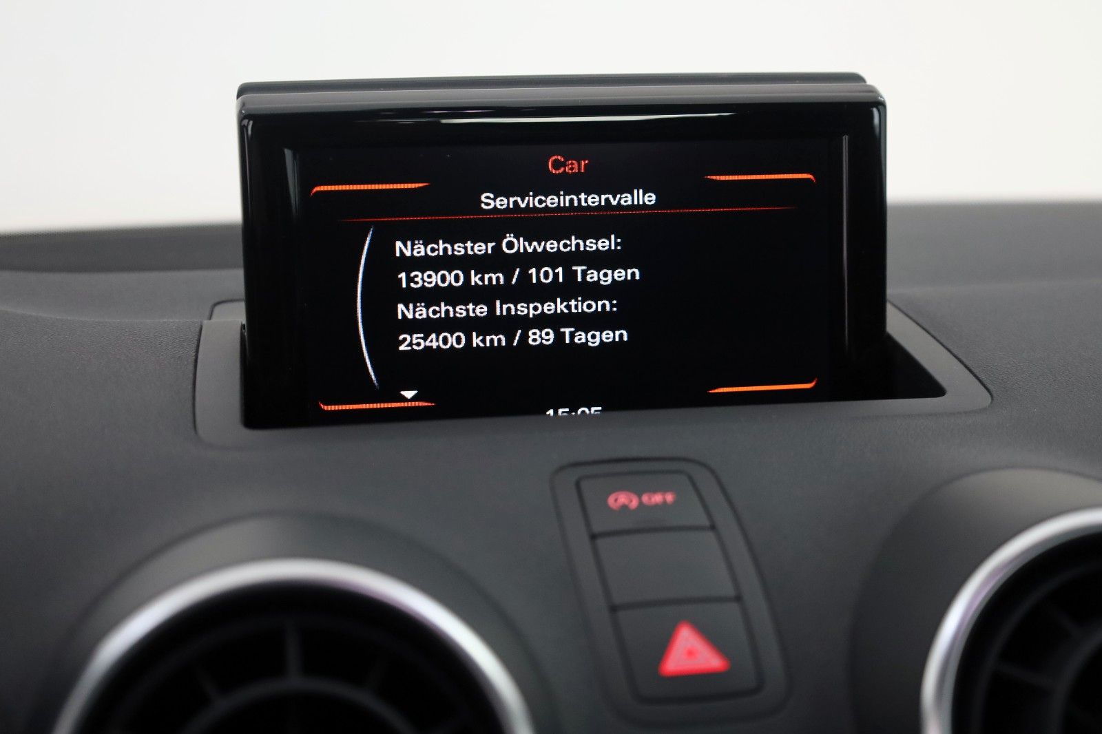Fahrzeugabbildung Audi A1 Sportback PDC,8-fach bereift!