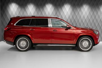 GLS 600 MAYBACH 4M 2023 METALLIC RED/WHITE 23"