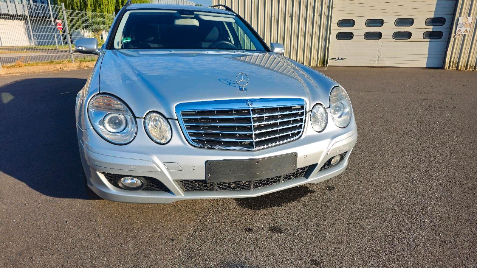 Mercedes-Benz E220, 2008
