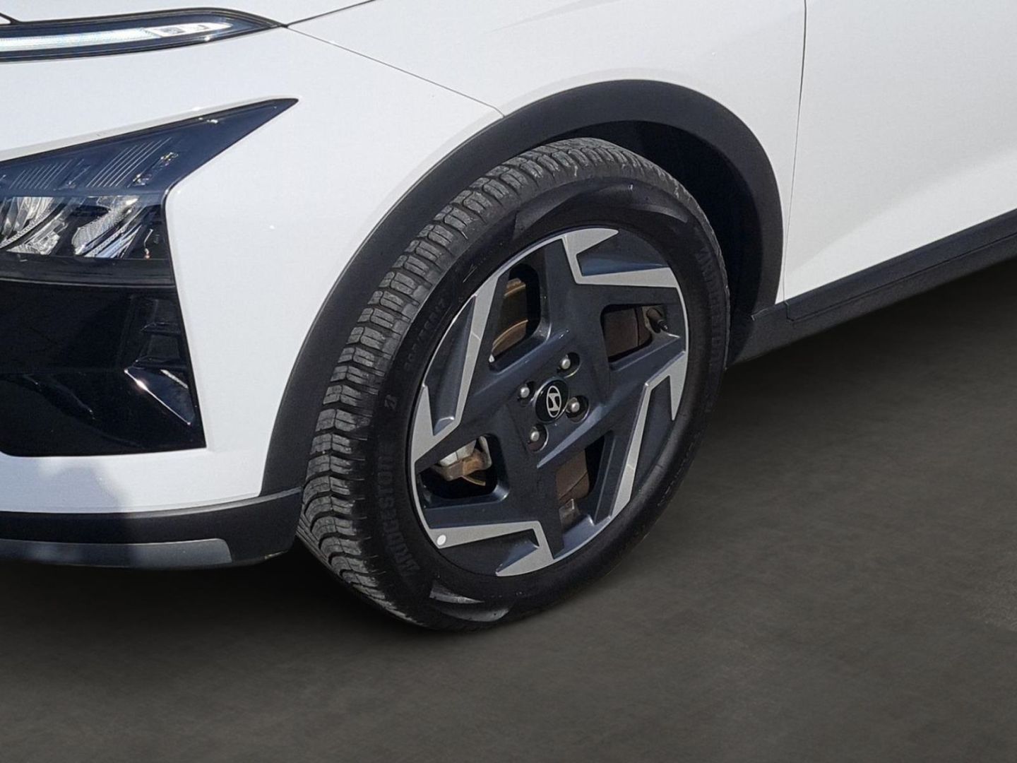 Fahrzeugabbildung Hyundai BAYON FL (MY26) 1.0 T-GDI (90 PS) 7-DCT 2WD Prim