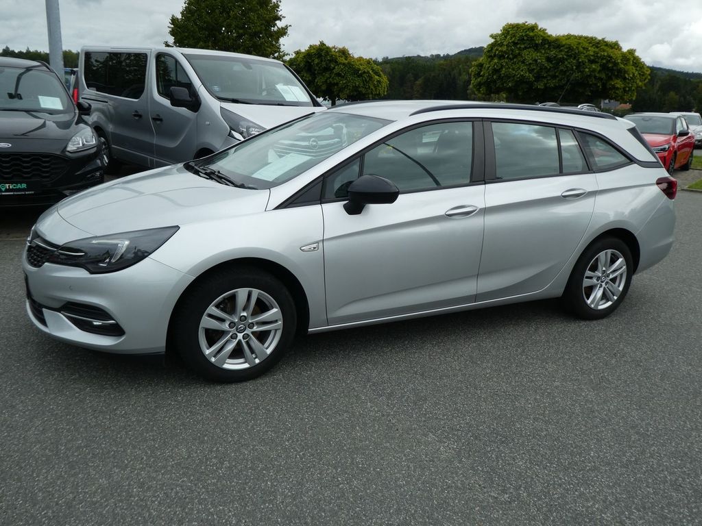 Image of Opel Astra