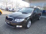 Skoda Superb Combi Exclusive 4x4 - Skoda Superb: Exclusive