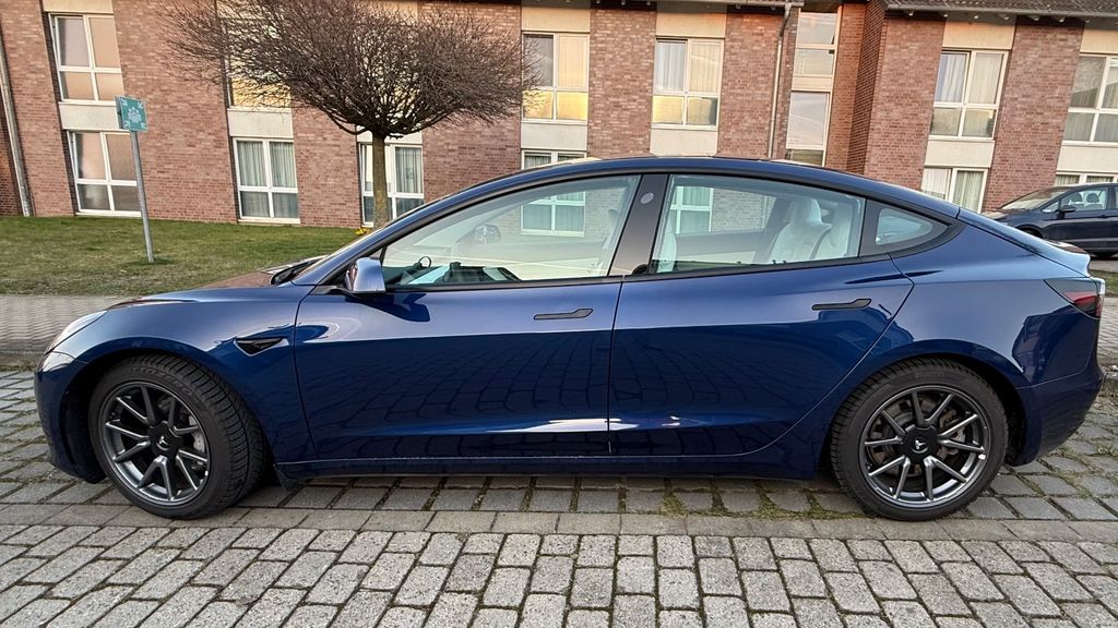 Image of Tesla Model 3