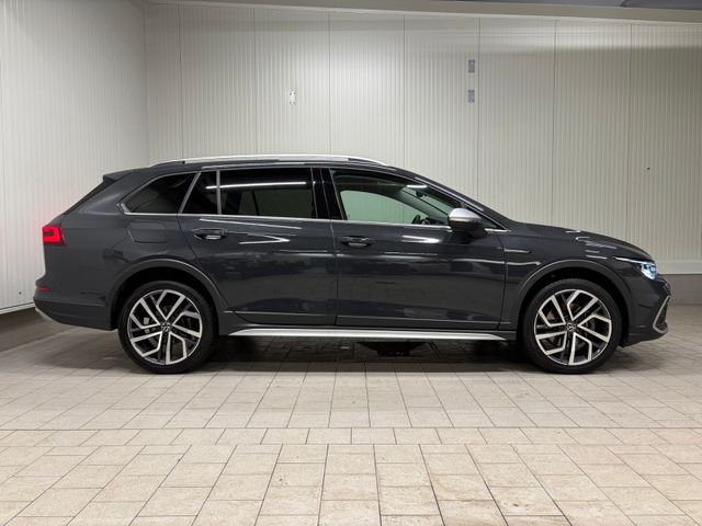 Golf VIII Variant Alltrack 4M 2.0 TDI DSG AHK
