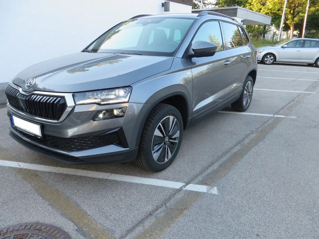 Skoda Karoq Tour 1.5 TSI ACT OPF  DSG AHK PDC ACC LED