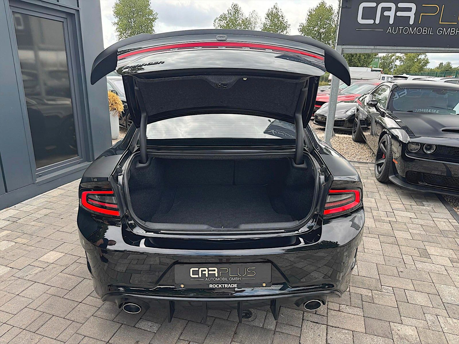 Fahrzeugabbildung Dodge Charger 6.4 V8 SRT R/T SCAT PACK Performance