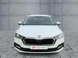 Skoda Octavia Combi 2.0 TDI DSG CLEVER MATRIX+NAV+SHZ - Skoda Octavia: Automatik