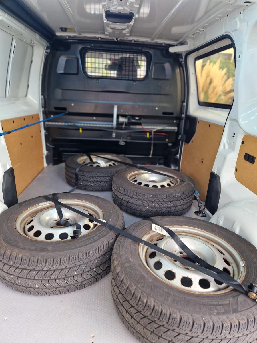 Toyota Proace L1 Kasten Meister PDC V+H Kamera Navi
