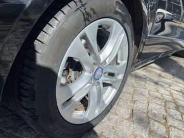 Mercedes E 300 - 9