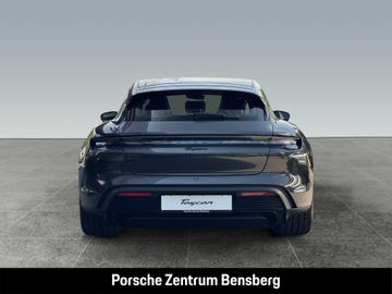  Porsche TAYCAN photo 8