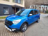 Dacia Lodgy Stepway Plus  1.Hand - Dacia Lodgy: Stepway Plus