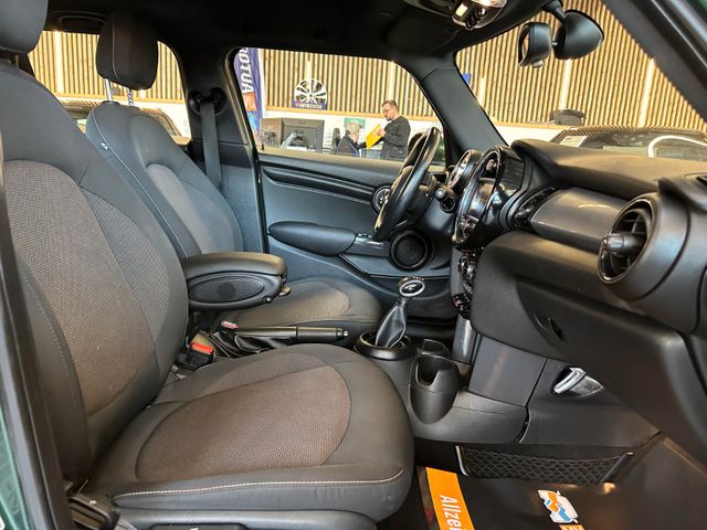 MINI COOPER D 5-trg. *2. Hand*Klima*SHZ*Navi*PDC*BT*