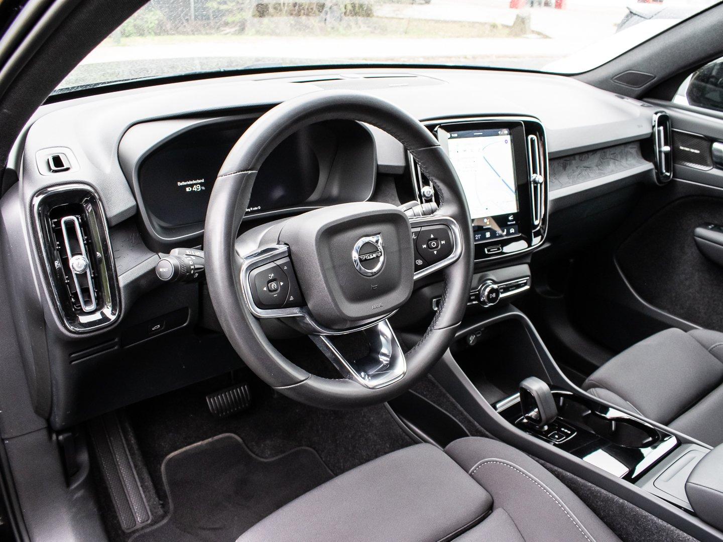 Volvo C40 Twin Motor AWD Ultimate PANO AHK 360° H&K LE, миниатюра 9