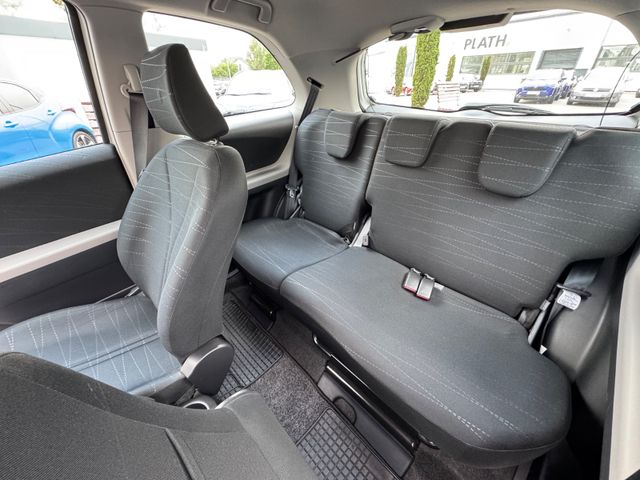 Toyota Yaris  Sol
