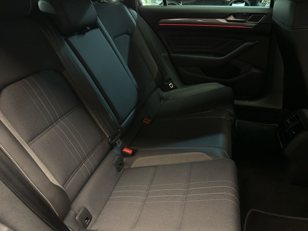 Volkswagen Passat Alltrack - Bild 12