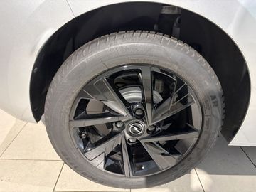 Fotografie 4 des Opel Corsa 1.2 Direct Injection Turbo GS