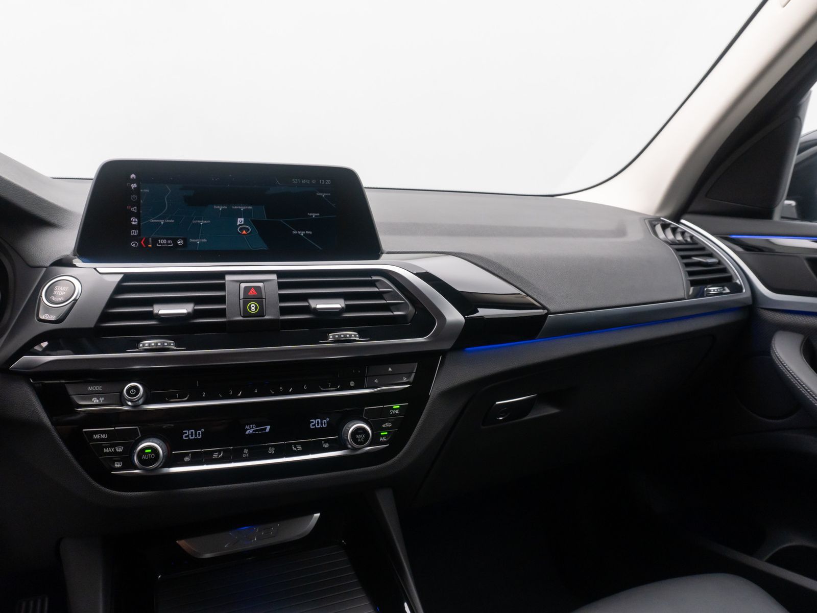 Fahrzeugabbildung BMW X3 xD20i xLine HiFi Geschwindigrege Sport 19Zoll