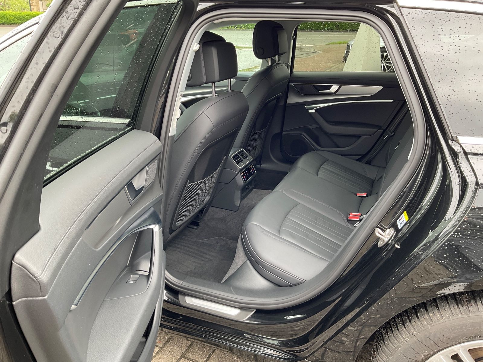 Fahrzeugabbildung Audi A6 Avant 40 TDI quattro S tronic,Kamera,AHK,ACC
