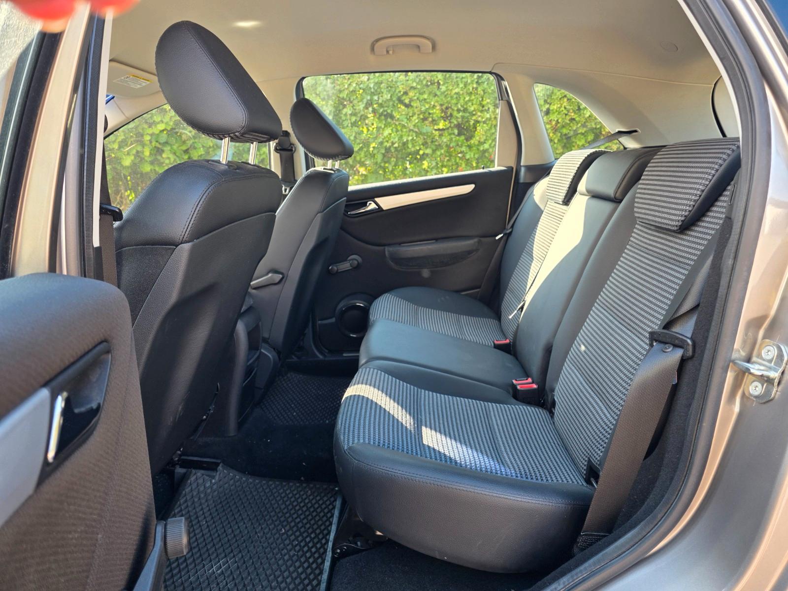 Mercedes-Benz B170 2006 — photo 16