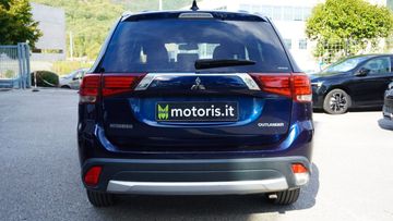 Mitsubishi Outlander - 7