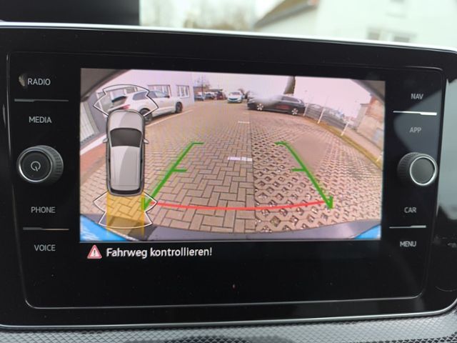 Fahrzeugabbildung Volkswagen T-Cross 1.0 TSI OPF DSG Style LED ACC NAVI