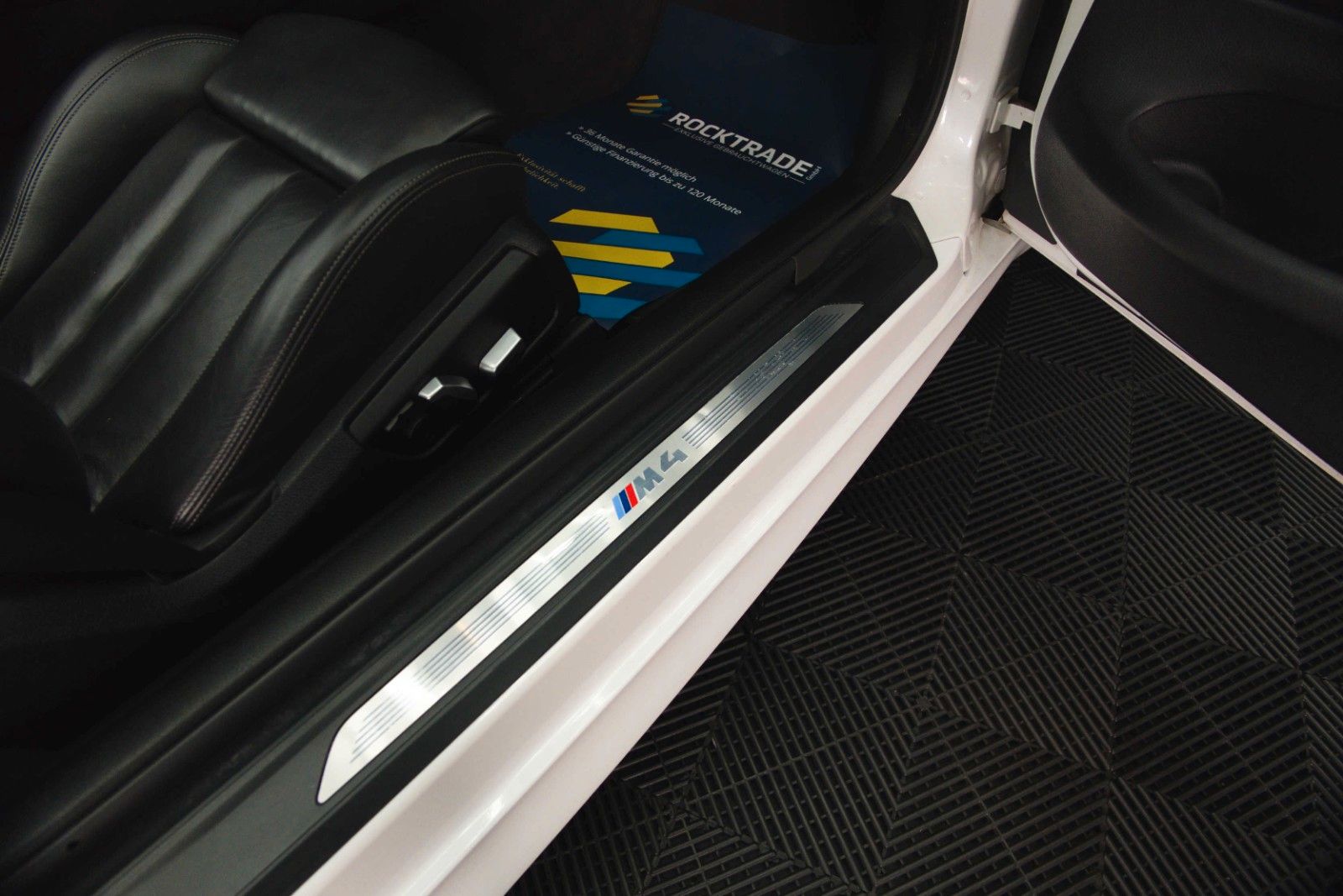 Fahrzeugabbildung BMW M4 Cabrio Performance Carbon 533PS Stage 2