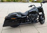 Harley-Davidson Road King Special (FLHRXS) mit J&H Auspuff  - Harley-Davidson Road King Special (FLHRXS)