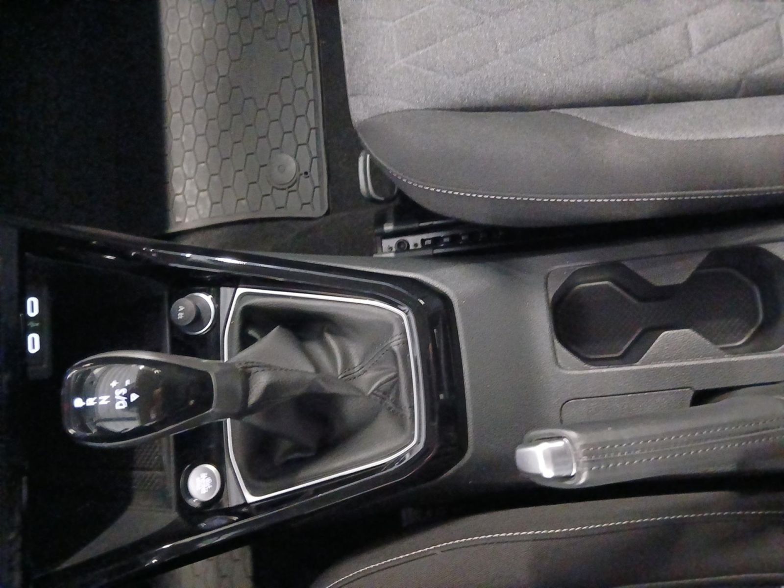 Volkswagen T-Cross - Bild 16