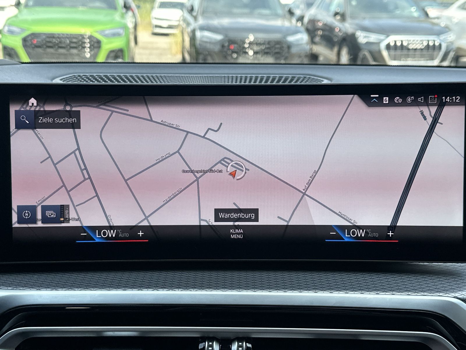 Fahrzeugabbildung BMW 330 e Touring xDrive M-Sport NAV+LASER+360°+HUD