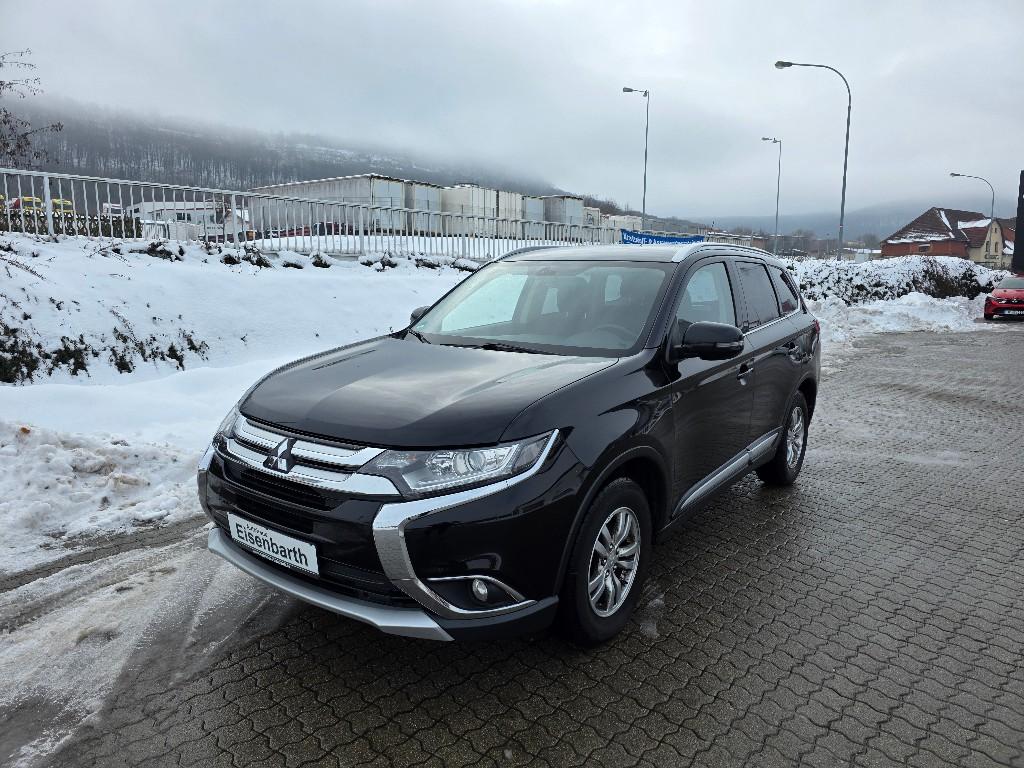 Mitsubishi Outlander PLUS 2.2 DI-D 4WD AT, AHK