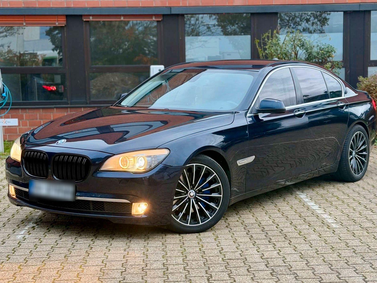 BMW 730