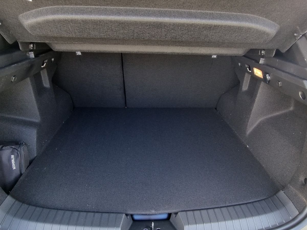Fahrzeugabbildung Dacia Duster Journey hybrid-G 150 4x4