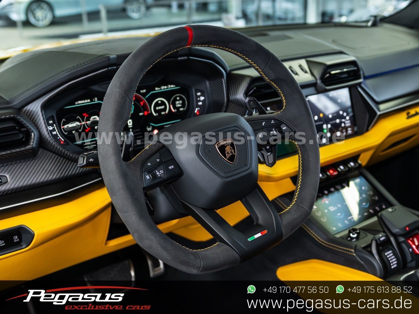 LAMBORGHINI Urus - 20