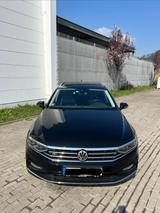Volkswagen Elegance R-Line 1.5 TSI DSG AHK/LED/ACC/RFK - VW Passat Variant von privat