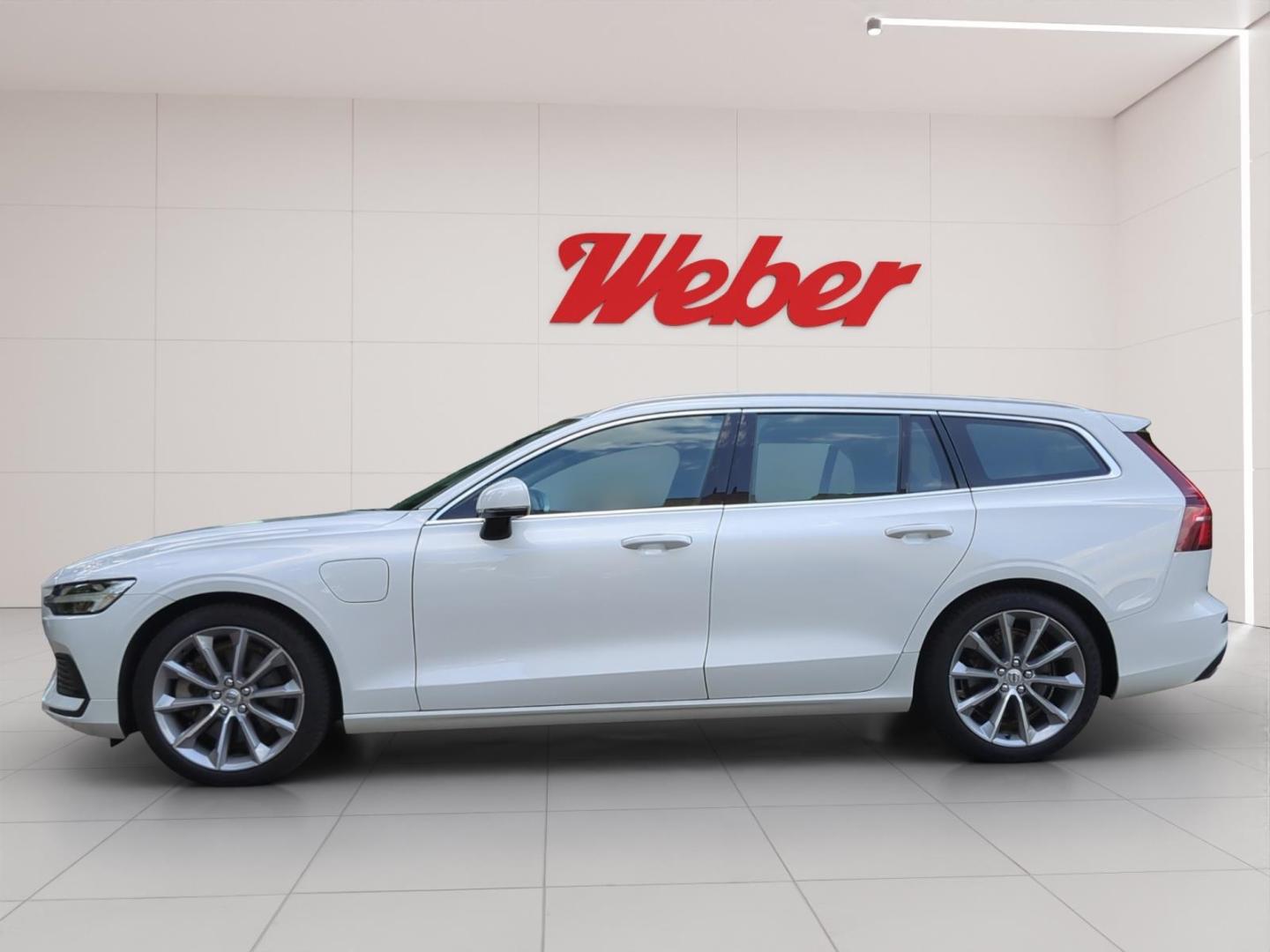 Volvo V60 T6 Twin Engine Momentum PRO *BLIS*ACC*Kam*Al