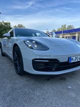 Porsche Panamera 4 Platinum Edition Platinum Edition - Porsche Panamera: Platinum Edition
