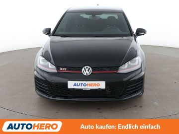 Volkswagen Golf - 9