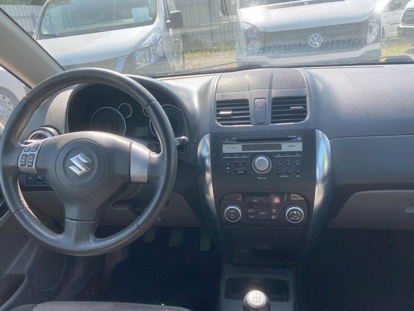 Fahrzeugabbildung Suzuki SX4 Club,ALLRAD,AHK,SHg