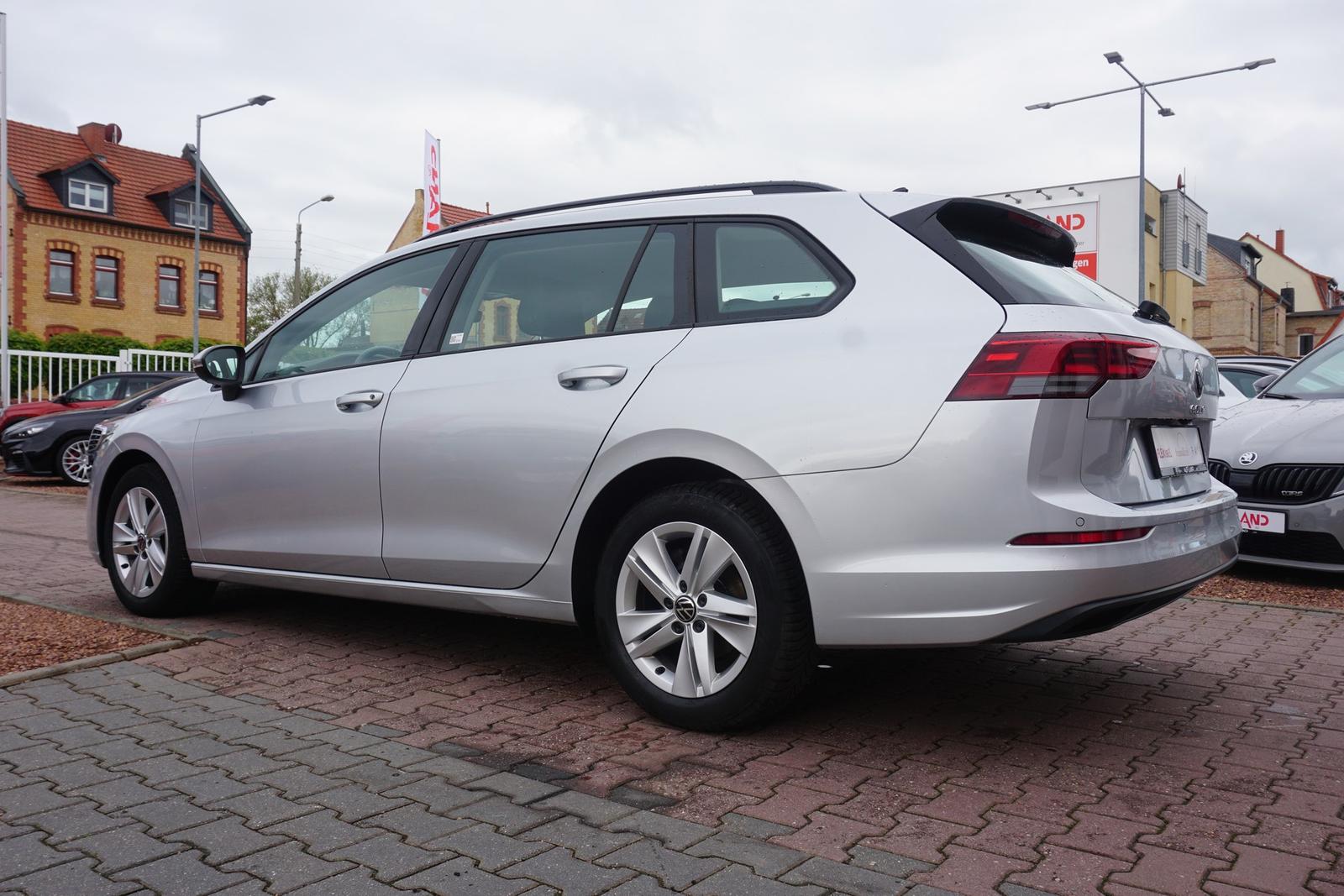 Volkswagen Golf VIII Variant 1.0 Life LED Navi ACC Kamera, миниатюра 3