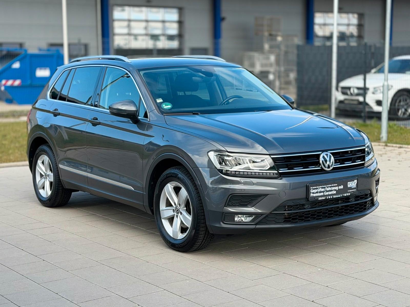 Volkswagen Tiguan 1,4 TSI Comfortl. *SOUND*NAVI*AHK*PDC*ALU
