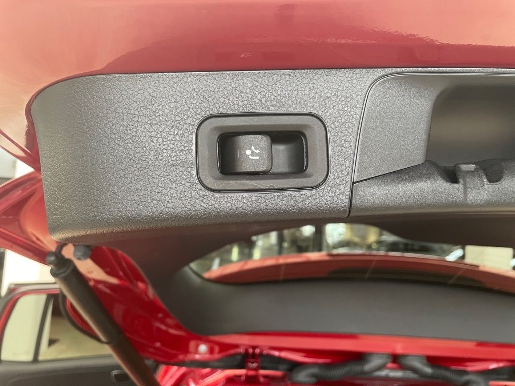 Fahrzeugabbildung Mercedes-Benz GLB 220 d 4M Night ACC AHK Totwi. Memory LED SHZ