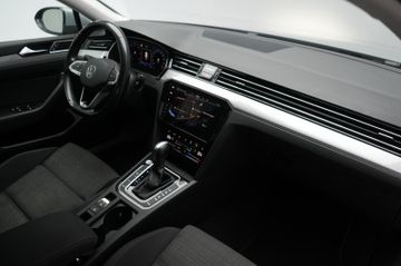 Volkswagen Passat Variant - 10
