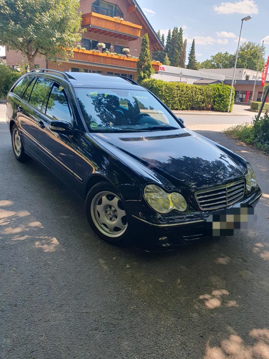 Mercedes-Benz C230, 2006