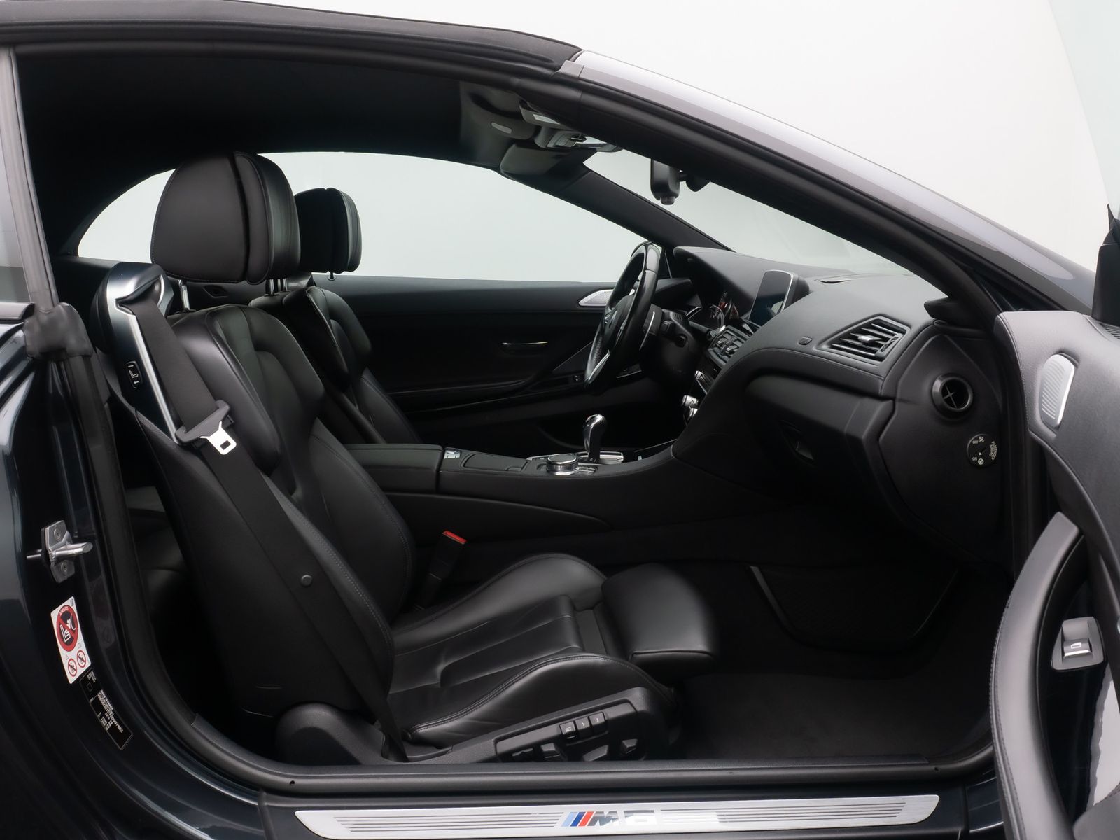 Fahrzeugabbildung BMW M6 Cabrio 360&deg; HUD B&O SoftClose Komfort 20Zoll