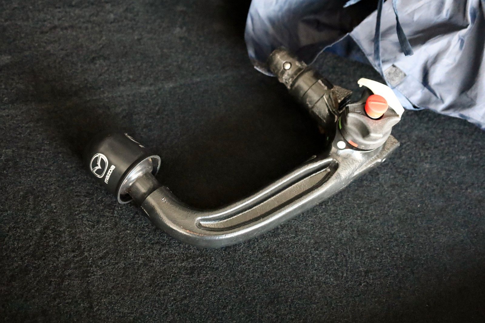 Fahrzeugabbildung Mazda CX-5 Exclusive-Line Navi,LED,HUD,360°Kam,SH,AHK