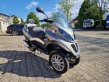 Piaggio MP3 250 LT L5e mit PKW Führerschein B, Klasse 3  - PIAGGIO MP3 FÜHRERSCHEIN