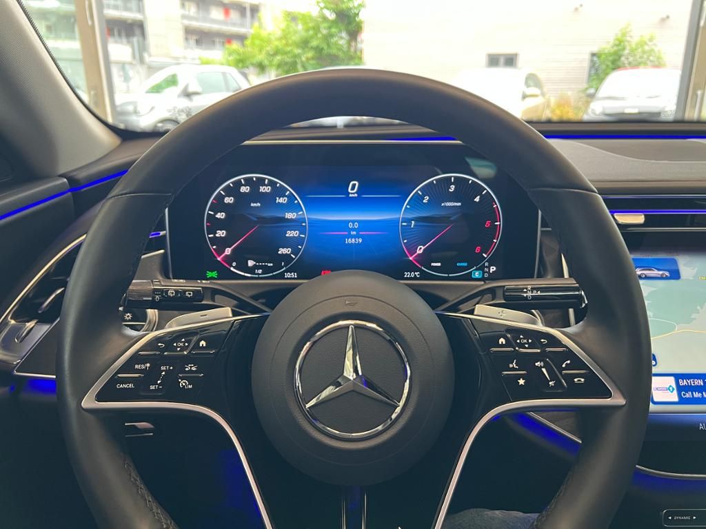 Mercedes-Benz E 220 T d Avantgarde Distronic Kamera AHK 18Zol foto 19